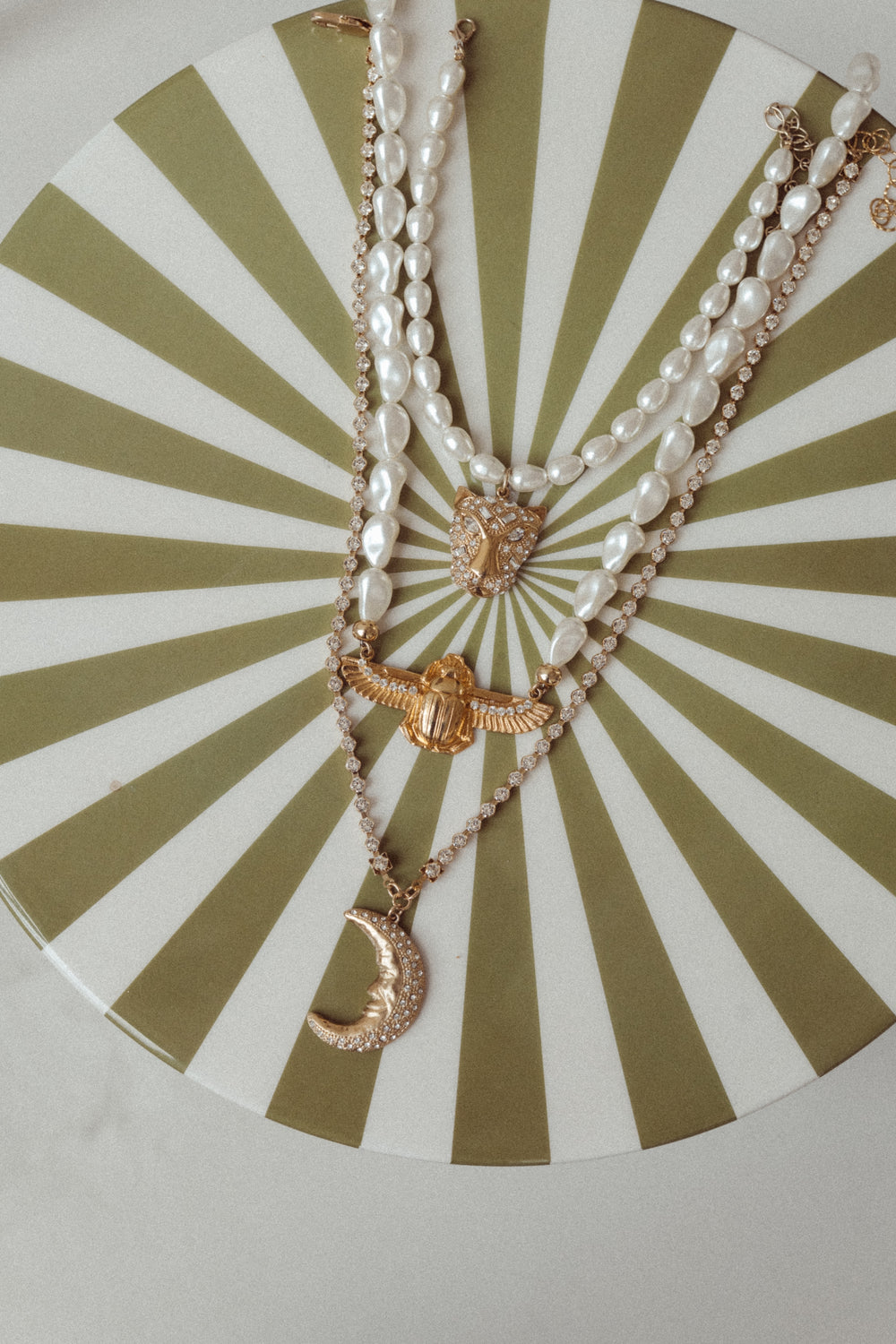 Dazzling Necklace - Moonlight Whisper