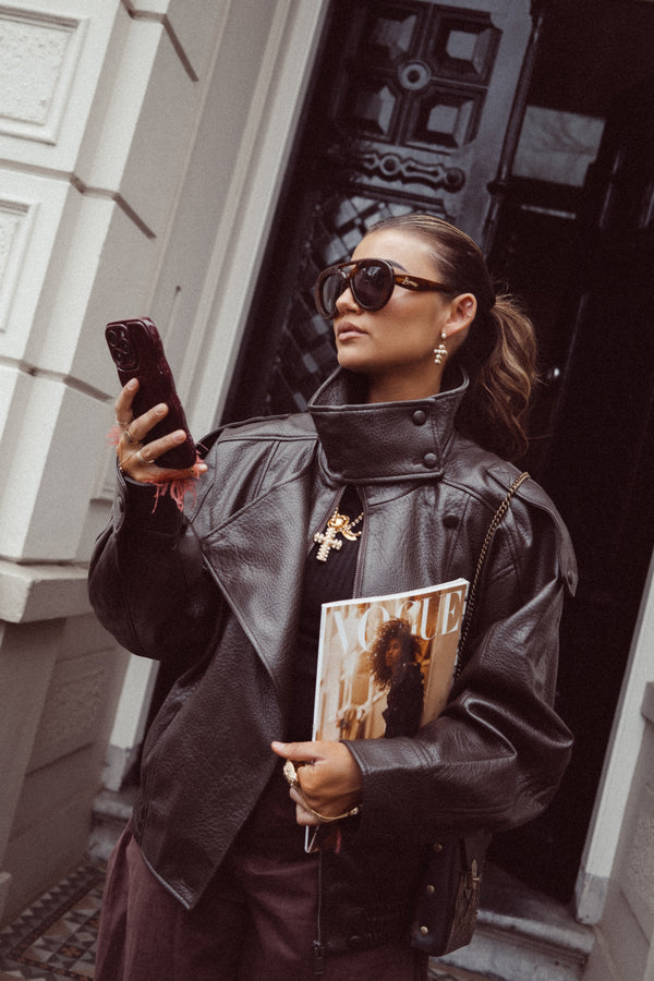 Dazzling Necklace - Holy Pearl