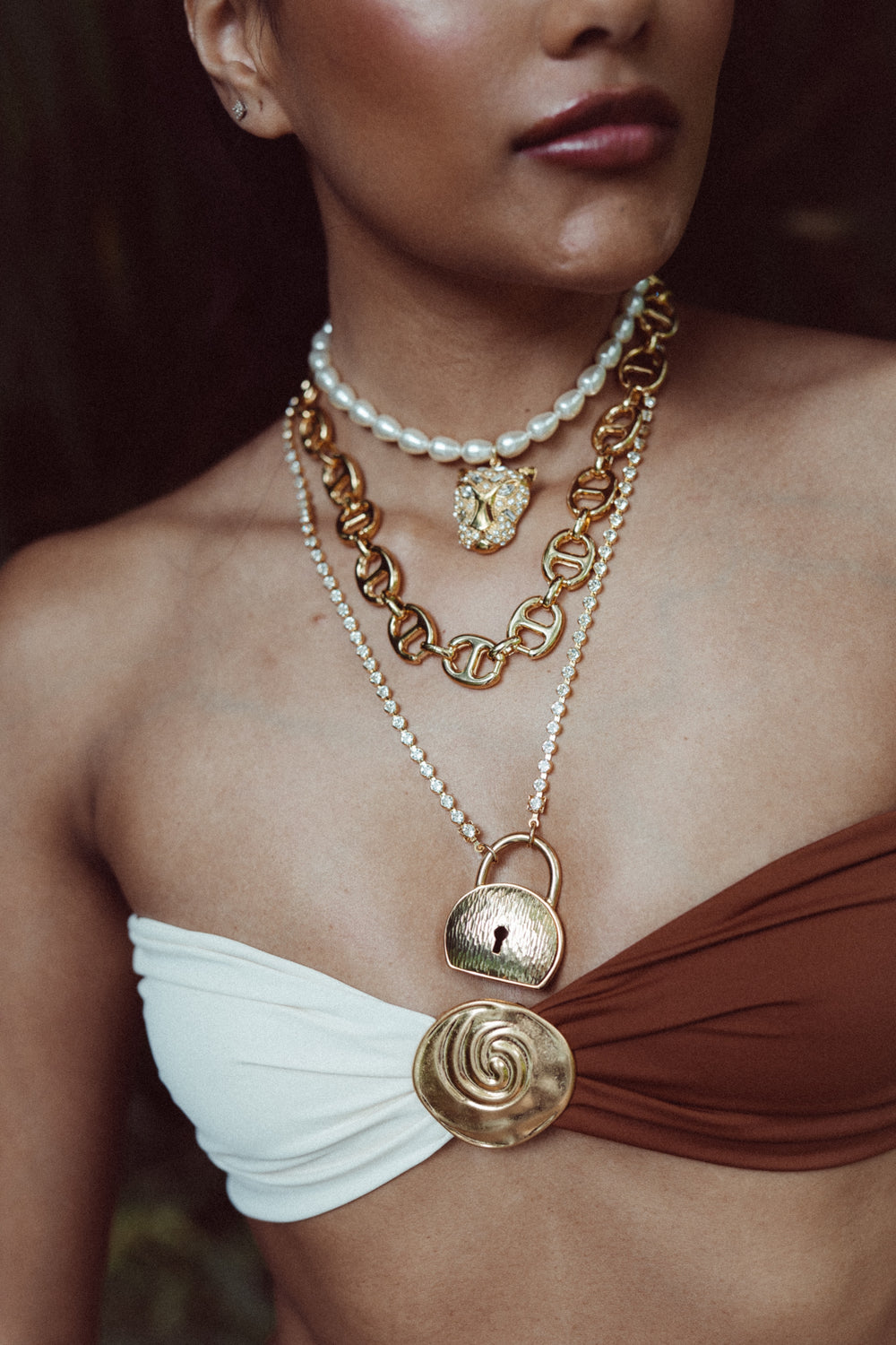 Dazzling Necklace - Locked in Love